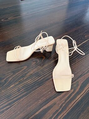 SCHUTZ Nude Lace-Up Square-Toe Block Heel Sandals